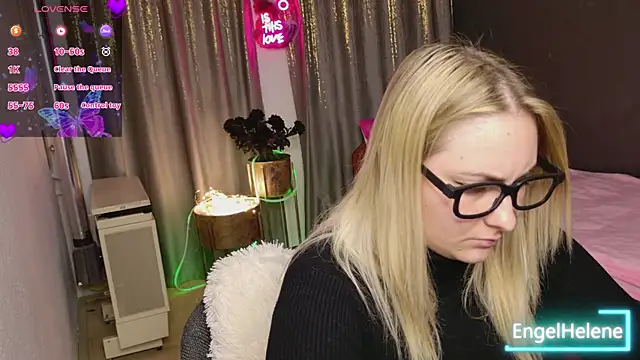 EngelHelene online show from 03-13-26, 01:49