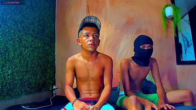 wild best online show from 11-17-25, 07:40