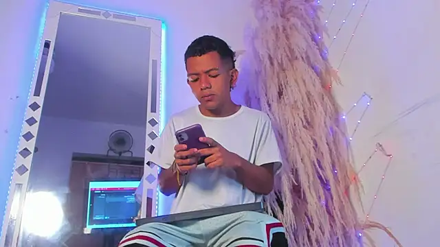 wild best online show from 10-30-25, 07:55