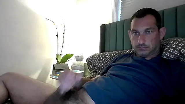 Snapshot of ckraiders84 chatting on 06-01-26, 07:35 ckraiders84 online show from 06-01-26, 07:35