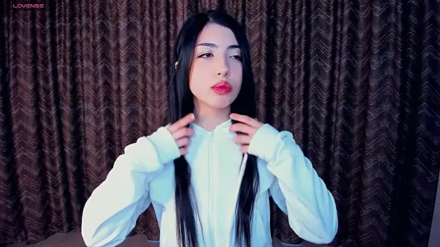 TonjaNeace online show from 11-11-25, 04:40