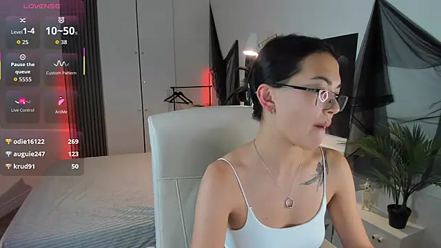 AsianAlis online show from 11-18-25, 07:50