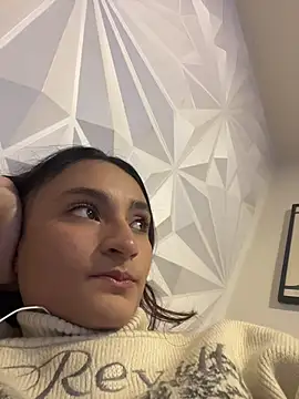 Snapshot of Noa_N_Luxy chatting on 10-30-25, 08:06 Noa N Luxy online show from 10-30-25, 08:06