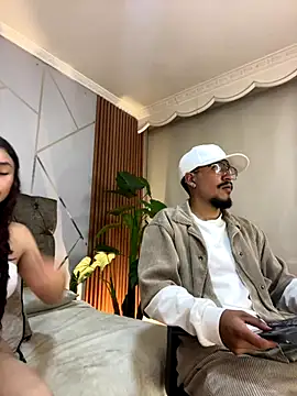 Noa N Luxy online show from 11-12-25, 03:54