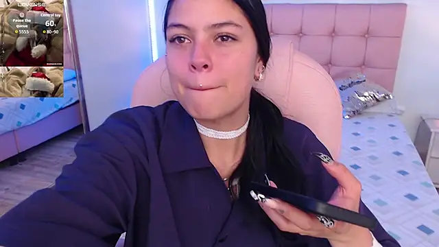 KikiVelvet online show from 12-04-25, 06:07