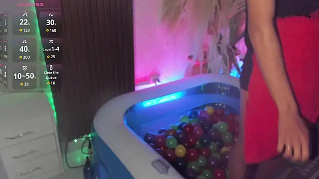 Max Steell online show from 11-15-25, 05:33