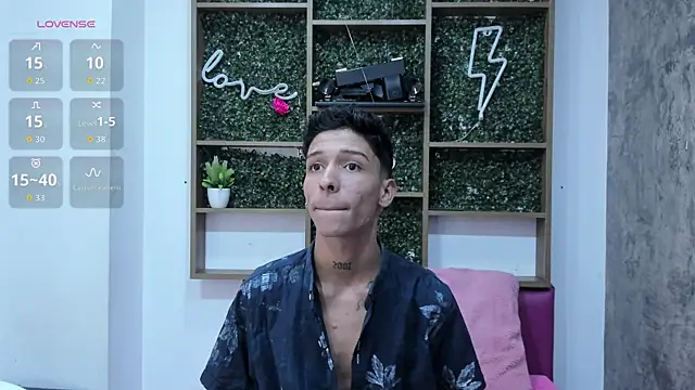 Max Steell online show from 11-02-25, 01:54