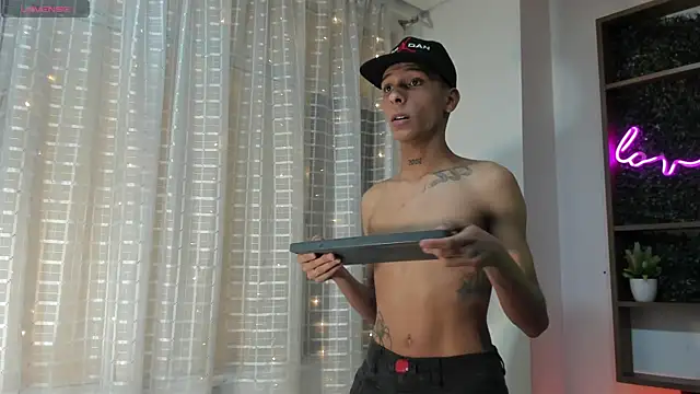 Max Steell online show from 11-06-25, 02:26