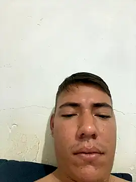 Snapshot of JOMIITALIA chatting on 10-29-25, 12:26 JOMIITALIA online show from 10-29-25, 12:26