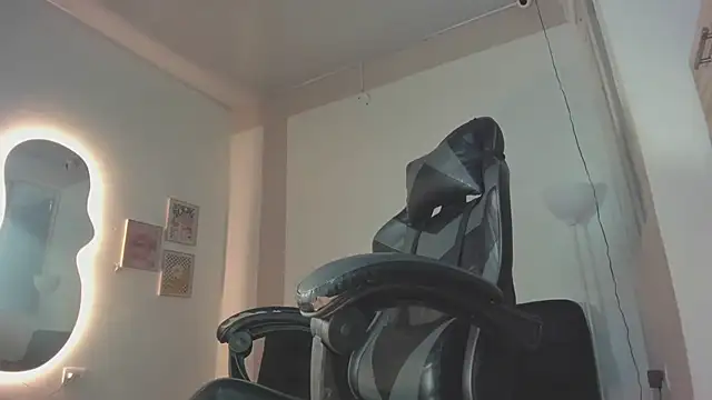 Senpai Lover online show from 11-09-25, 08:13