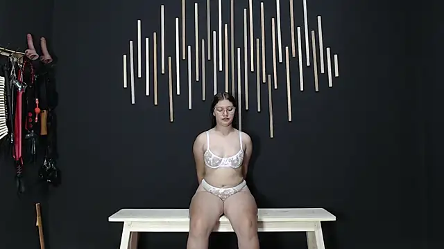 Snapshot of SEX_SOPHY chatting on 10-29-25, 08:19 SEX SOPHY online show from 10-29-25, 08:19