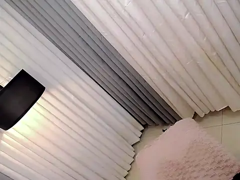 Xhugejerkingtrans online show from 11-14-25, 04:43