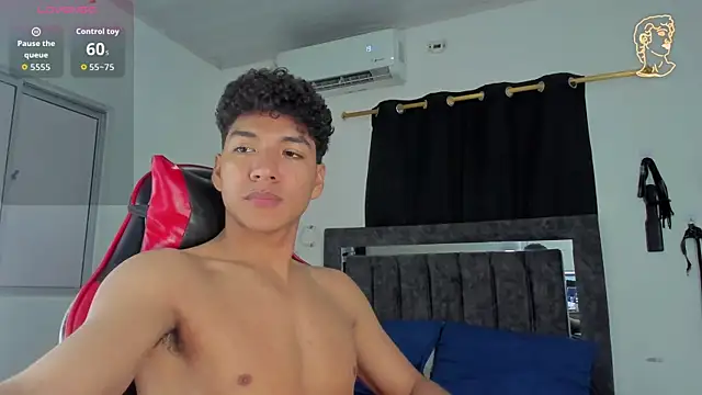 Snapshot of Maximiliano_Khalil chatting on 02-09-26, 07:23 Maximiliano Khalil online show from 02-09-26, 07:23