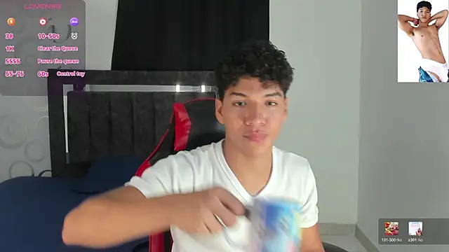 Snapshot of Maximiliano_Khalil chatting on 02-24-26, 07:15 Maximiliano Khalil online show from 02-24-26, 07:15