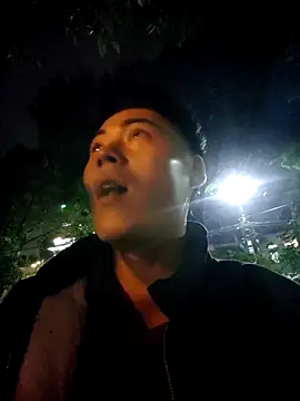 Snapshot of -Nathann- chatting on 12-19-25, 01:24 -Nathann- online show from 12-19-25, 01:24