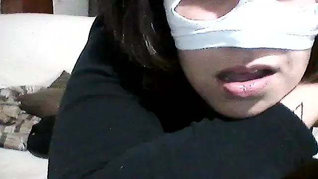 Snapshot of hekate_couple chatting on 10-28-25, 01:50 hekate couple online show from 10-28-25, 01:50