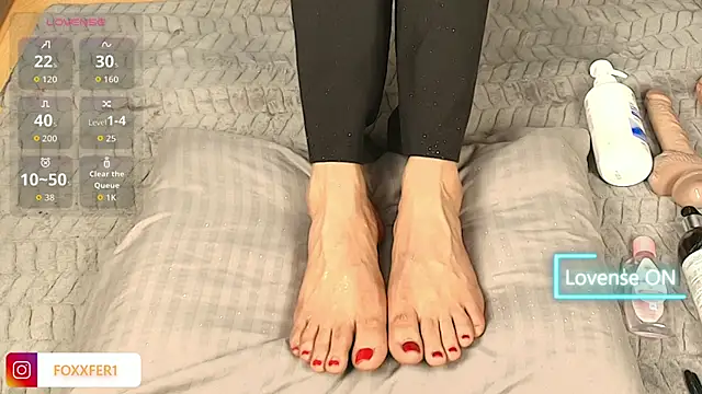 FernandaFox  online show from 04-02-26, 03:46