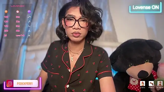 FernandaFox  online show from 06-05-26, 04:17