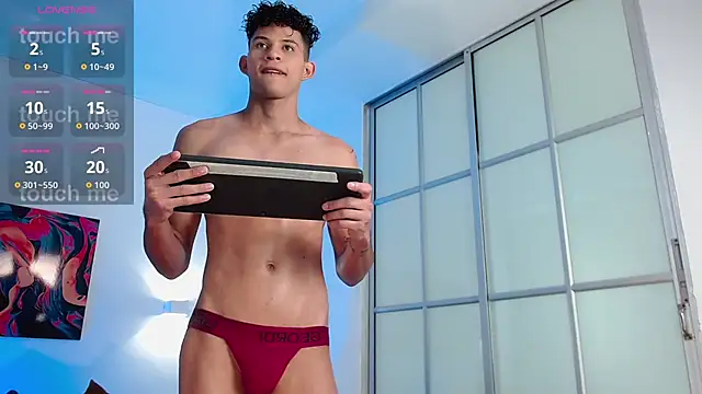 Snapshot of KamiSuarez chatting on 02-20-26, 06:32 KamiSuarez online show from 02-20-26, 06:32