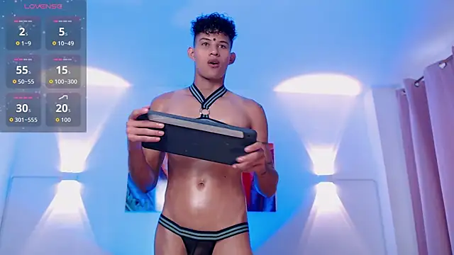 KamiSuarez online show from 04-09-26, 06:47