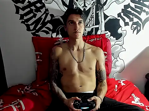 Snapshot of Damian-Leclair chatting on 03-10-26, 03:10 Damian-Leclair online show from 03-10-26, 03:10