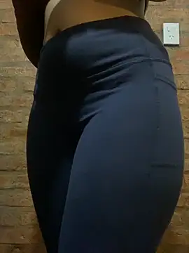 Catalina244 online show from 10-30-25, 02:21