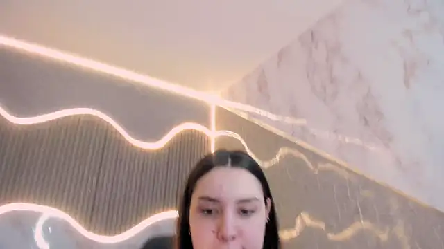 DakotaRussell  online show from 05-29-26, 05:08