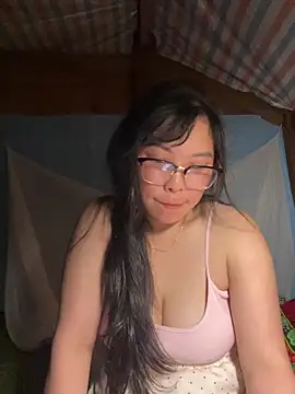 Snapshot of heodat-sexx chatting on 05-16-26, 12:59 heodat-sexx online show from 05-16-26, 12:59