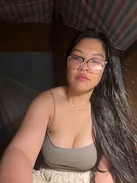Snapshot of heodat-sexx chatting on 05-17-26, 11:38 heodat-sexx online show from 05-17-26, 11:38