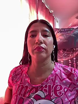 scarlethsb33 online show from 11-04-25, 12:31