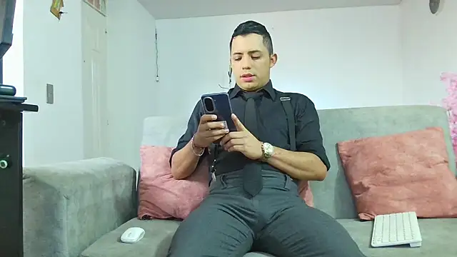 Mike Fetiche online show from 02-05-26, 12:23