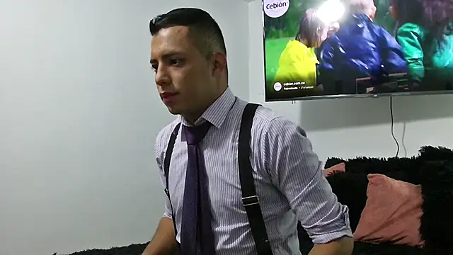 Mike Fetiche online show from 11-13-25, 03:10