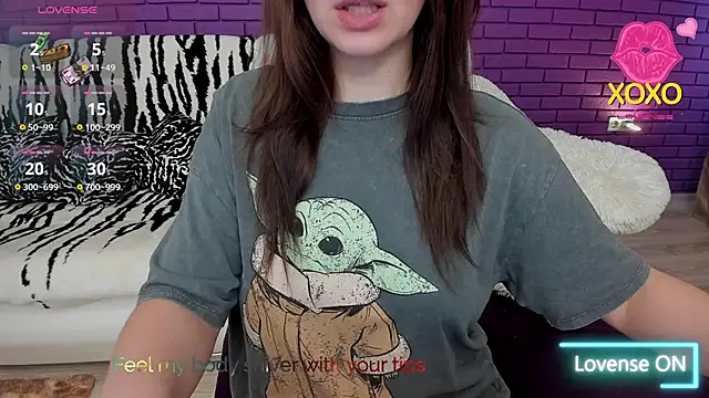 GlowMimi online show from 04-11-26, 01:15