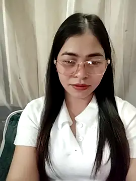 Bamboo-niee123 online show from 02-27-26, 01:50