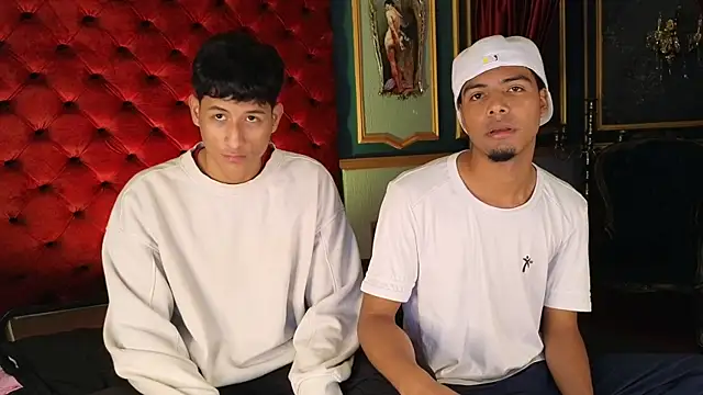 Snapshot of Jack_and_Joes chatting on 10-28-25, 07:40 Jack and Joes online show from 10-28-25, 07:40