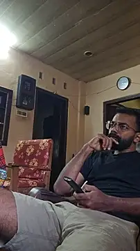 nithinrr online show from 12-19-25, 02:37