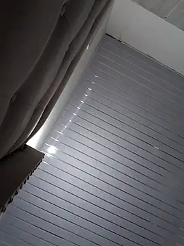 Snapshot of Hairy_ptt chatting on 12-18-25, 03:49 Hairy ptt online show from 12-18-25, 03:49