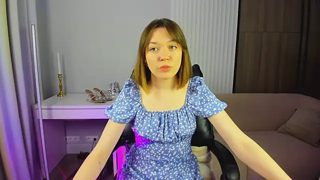 R I N A online show from 12-15-25, 01:00