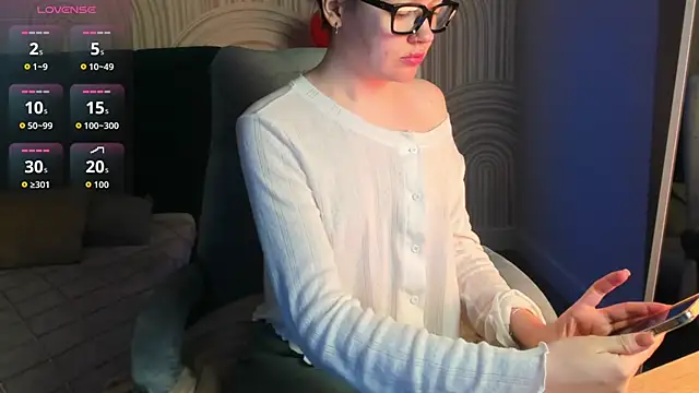 R I N A online show from 03-10-26, 01:09