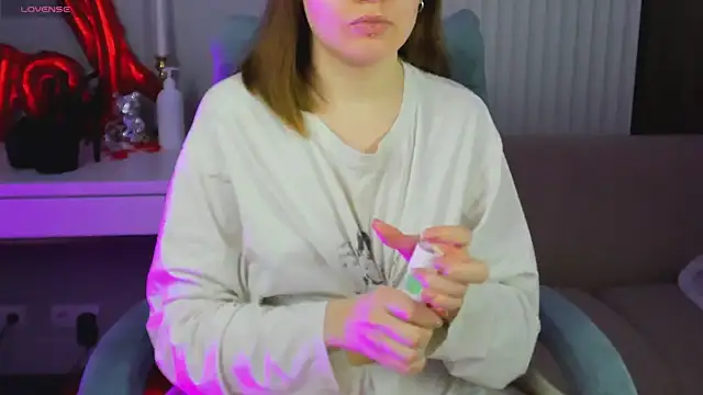 R I N A online show from 04-04-26, 01:12