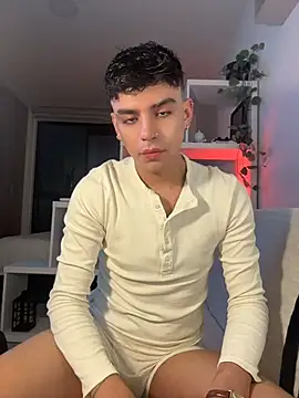 aronnhidden online show from 07-19-26, 05:27