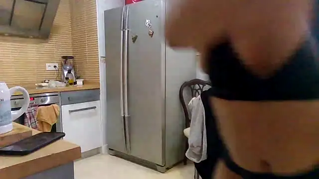 loveryvicky online show from 02-06-26, 01:40