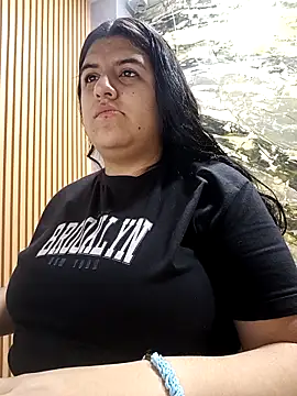 Naaoomii1 online show from 10-30-25, 12:25