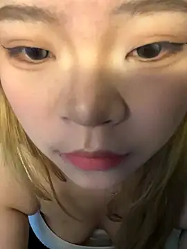 Snapshot of guobaoao66 chatting on 10-28-25, 08:24 guobaoao66 online show from 10-28-25, 08:24