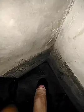 Snapshot of Sudda1199 chatting on 01-18-26, 04:32 Sudda1199 online show from 01-18-26, 04:32