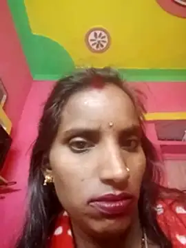 Snapshot of Anju_setty chatting on 11-17-25, 08:24 Anju setty online show from 11-17-25, 08:24