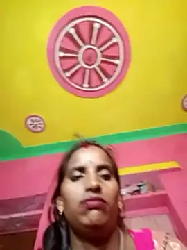 Snapshot of Anju_setty chatting on 11-24-25, 07:36 Anju setty online show from 11-24-25, 07:36