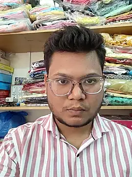 Snapshot of playboy210600 chatting on 11-02-25, 05:34 playboy210600 online show from 11-02-25, 05:34