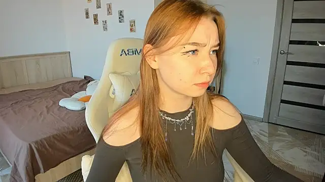 Angella Mills online show from 11-11-25, 05:24