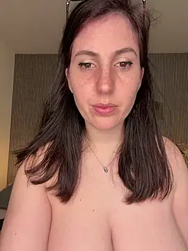 MysteryGirl   online show from 03-20-26, 08:48